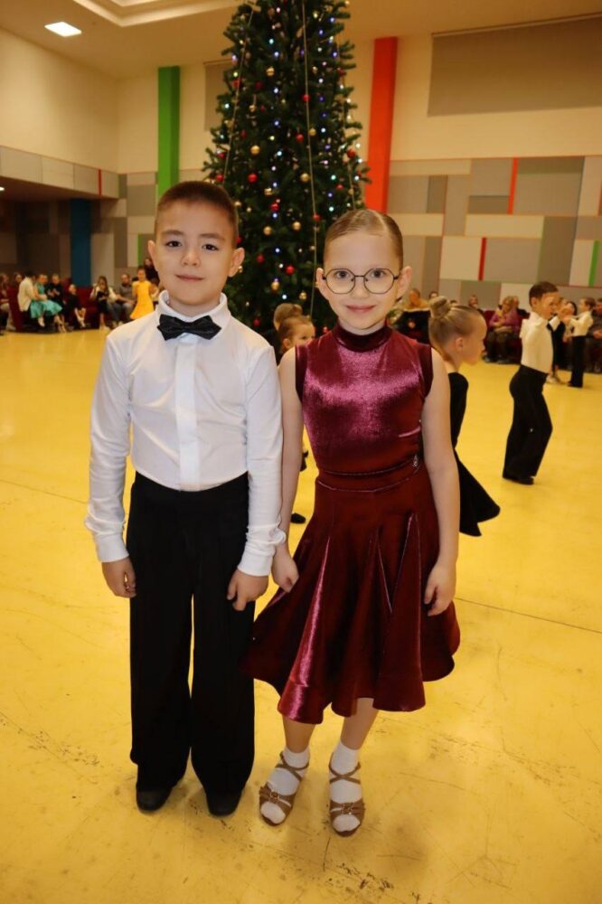 Новогодний калейдоскоп 2025